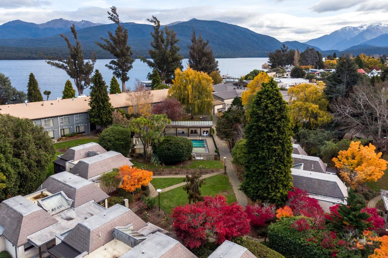 Distinction Te Anau Hotel & Villas Bagian luar foto